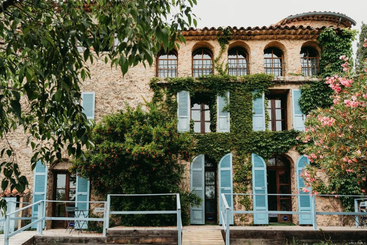 Domaine Des Bruguieres Villa Entrecasteaux Exterior photo